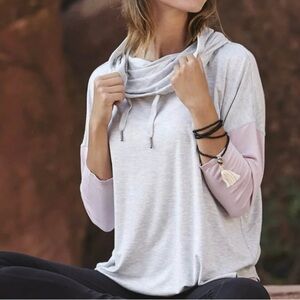 Gaiam athletic 3/4 sleeve hoodie medium